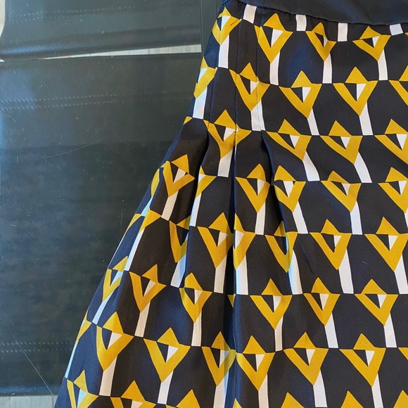 PRADA wrap skirt - Picture 3 of 5